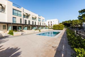 Penthouse La Nau By homevillas360