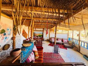 Tizaou Guest House