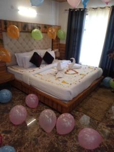 Marina Group of hotel Naddi mountain view -cricket stadium 9 km-Mcleodganj 2 km- Bhagsunag 4