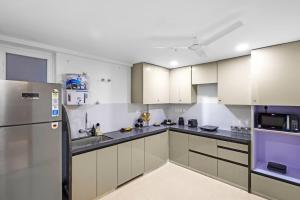 The Royal Crown - 3BHK luxury home by Viraalay
