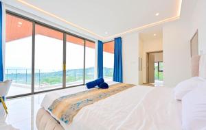 Ocean Skyline Tiger Villa