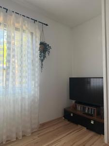 Ferienbungalow mit Hochbett und Terrasse am Zeulenrodaer Meer