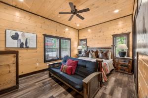 Smoky Mtn Mansion with Indoor Pool, Theater, Arcade