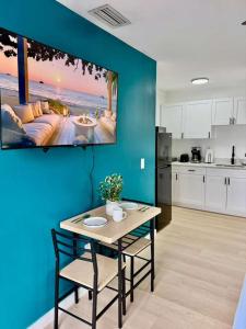 lux Stylish Studio Near Downtown Tampa & Ybor city