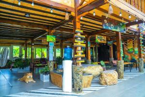 Clubhouse Mebayluon Paragliding-Homestay with Paragliding, Camping, Swiming Pool