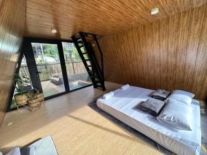 Aya Farm Resort - Stilt