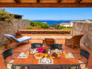 Amazing Sea View Terrace With a Swimming Pool