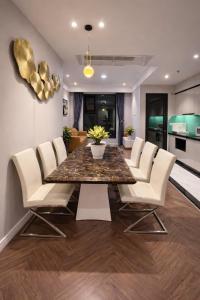 Altara Residences - Cozy 2-Bedroom Apartment, Fully Equipped & Central