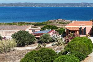 Salina Holiday Home