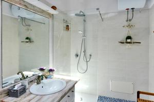 Salina Holiday Home studio flat