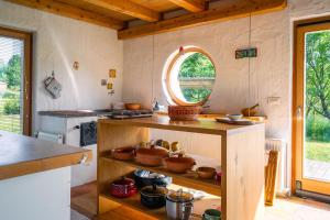 Unique Private Chalet With Panoramic View Ravnik