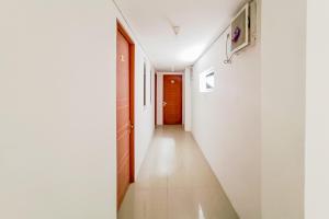 Tumesa Guest House Syariah near Pakuwon Mall Solo Baru RedPartner