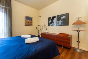 Gardone Apartment lake view and free parking