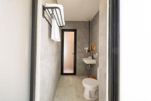 Sekala CoLiving Canggu - Minutes away to Finns and Atlas Beach Clubs