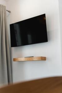 Olea Grey