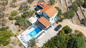 Holiday home Edi by Villas Guide