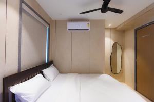 Nirrtul Legacy 2BHK Apartment Cozy & Quite