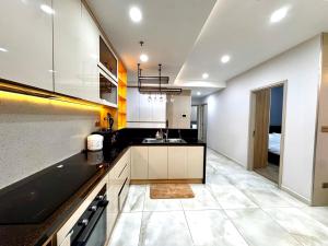 Luxury The Ascentia Block B