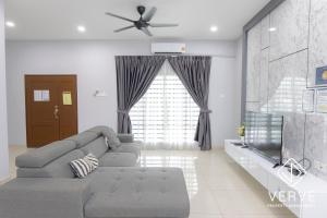 Ipoh Luxury Suites by Verve EECH16-18pax