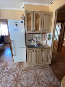 Spacious apartment on Pavlovo Pole metro station Botanical Garden