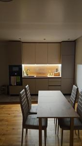 L - city Ketlin aparments