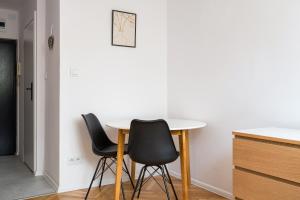 Praga Fundamentowa Modern Studio by BookingHost