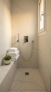 Neos Kosmos Prime Suites No1