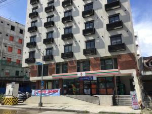 Filmore Apartments