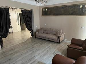 SIR Apartment
