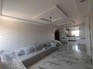 Large, modern apartment ideal for families