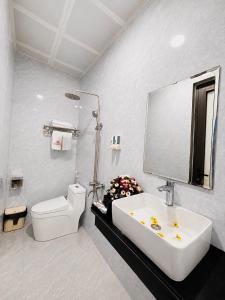 Hưng Thịnh Hotel