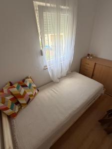 Apartment Povljana