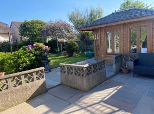 Preston Villa, spacious ground floor apartment