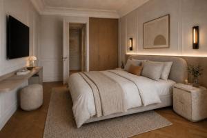 Luxury 4-Bedroom Paris Apartment Near Montorgueil