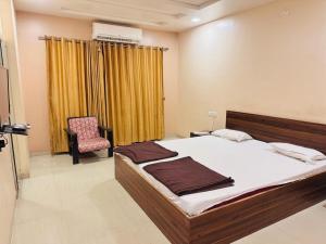 Hotel Vishal International, Beed