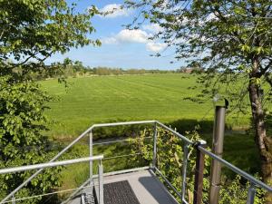NEUE Ferienwohnung Krabbenkoje - Nordseeurlaub in hochwertiger FeWo mit großem Balkon im idyllischen Butjadingen