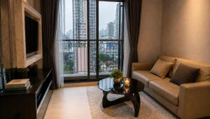 Luxurious Downtown Apartment