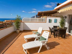 Grand and luxurious duplex with large terrace and amazing sea views