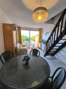 391-apartamento duplex cerca playa y centro