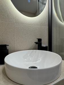 Studio apartment M A R 2