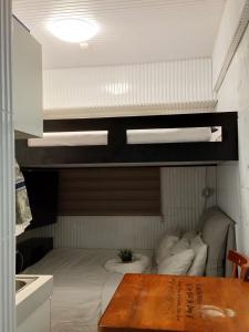 Urban Deca Edsa Shaw Condo