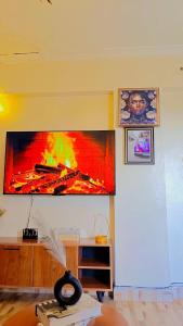 Evarine Bnb- Stylish 1 BR opposite Garden city, Thika Road