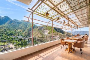 Hotel Sun Village By Palm Aryan