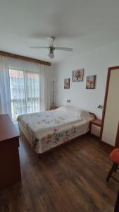 Апартамент Park & Sea Retreat