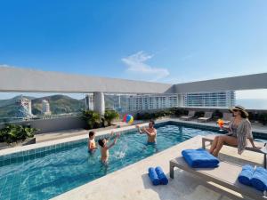 Premium Resort Piscinas Infinity & Rooftop