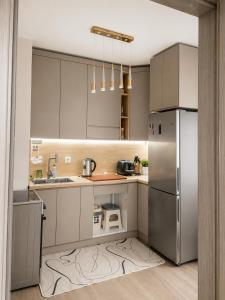 Zaisan Cozy 1BR Apartment with Balcony