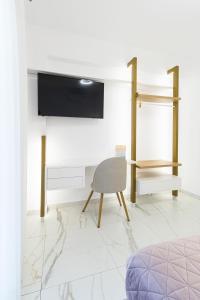 Diamond Gold Suite II