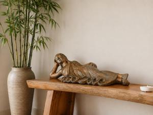 BLACK AMBER BOUTIQUE HOTEL