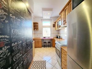 An Oldie but a Goodie Apartment in Gdańsk Old Town