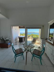 Acquazzurra a Punta Molara